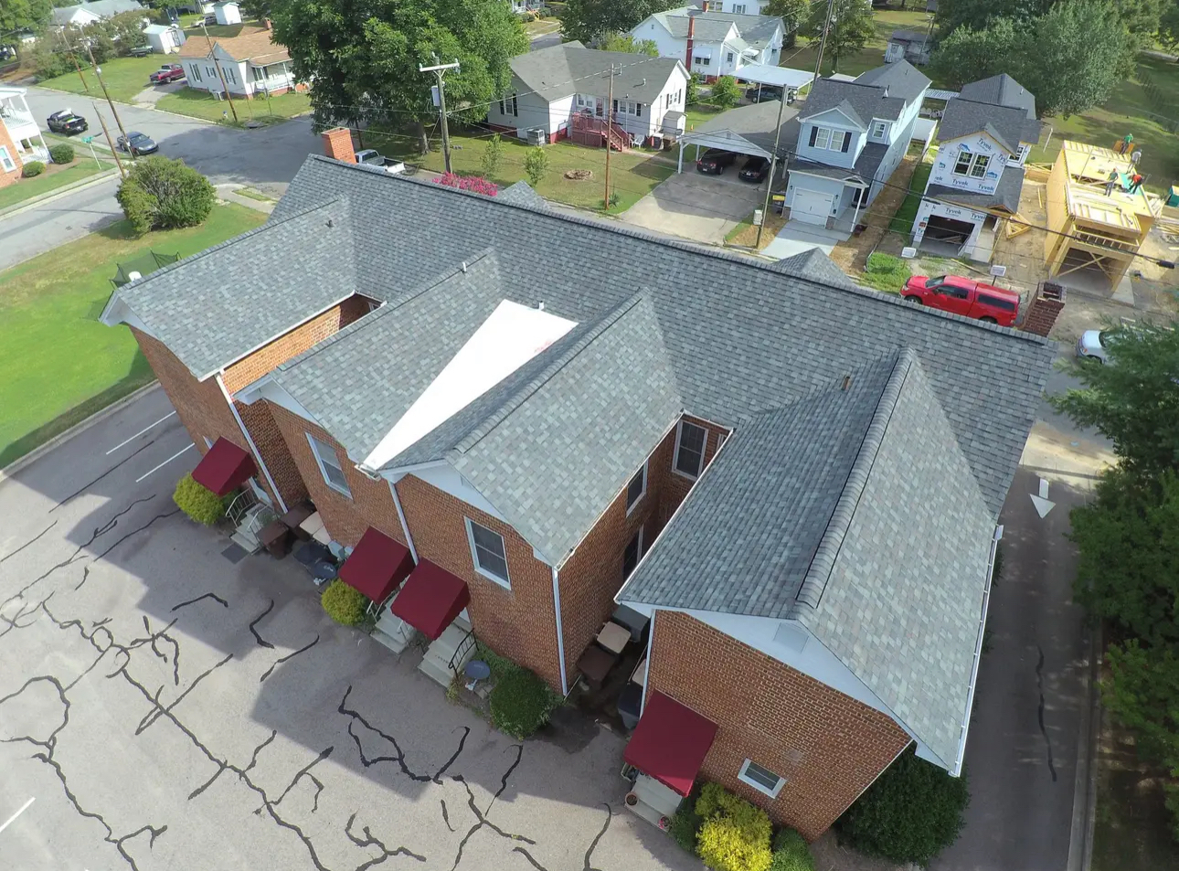 Commercial roofing installation