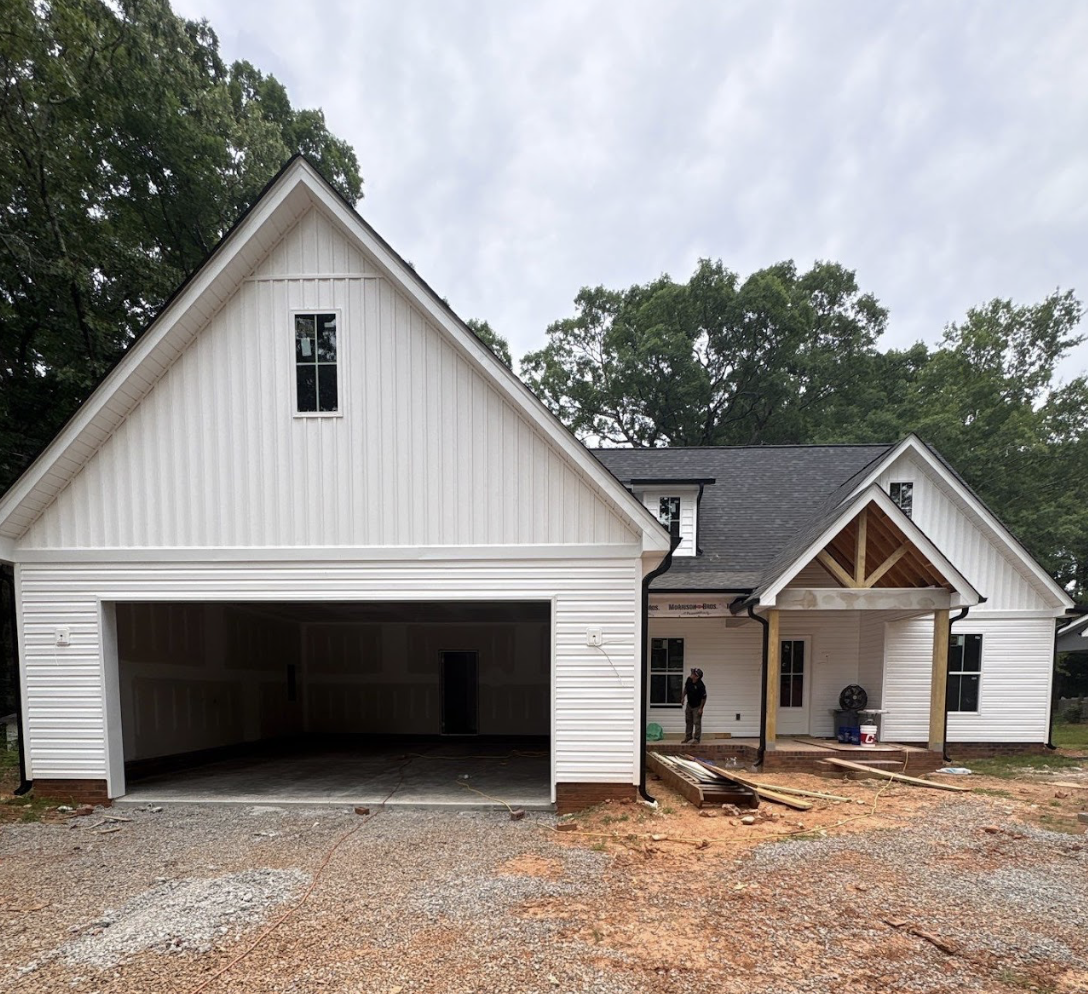 Experienced siding professionals